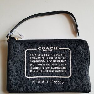 COACH leather storypatch creed badge pouch / makeup bag